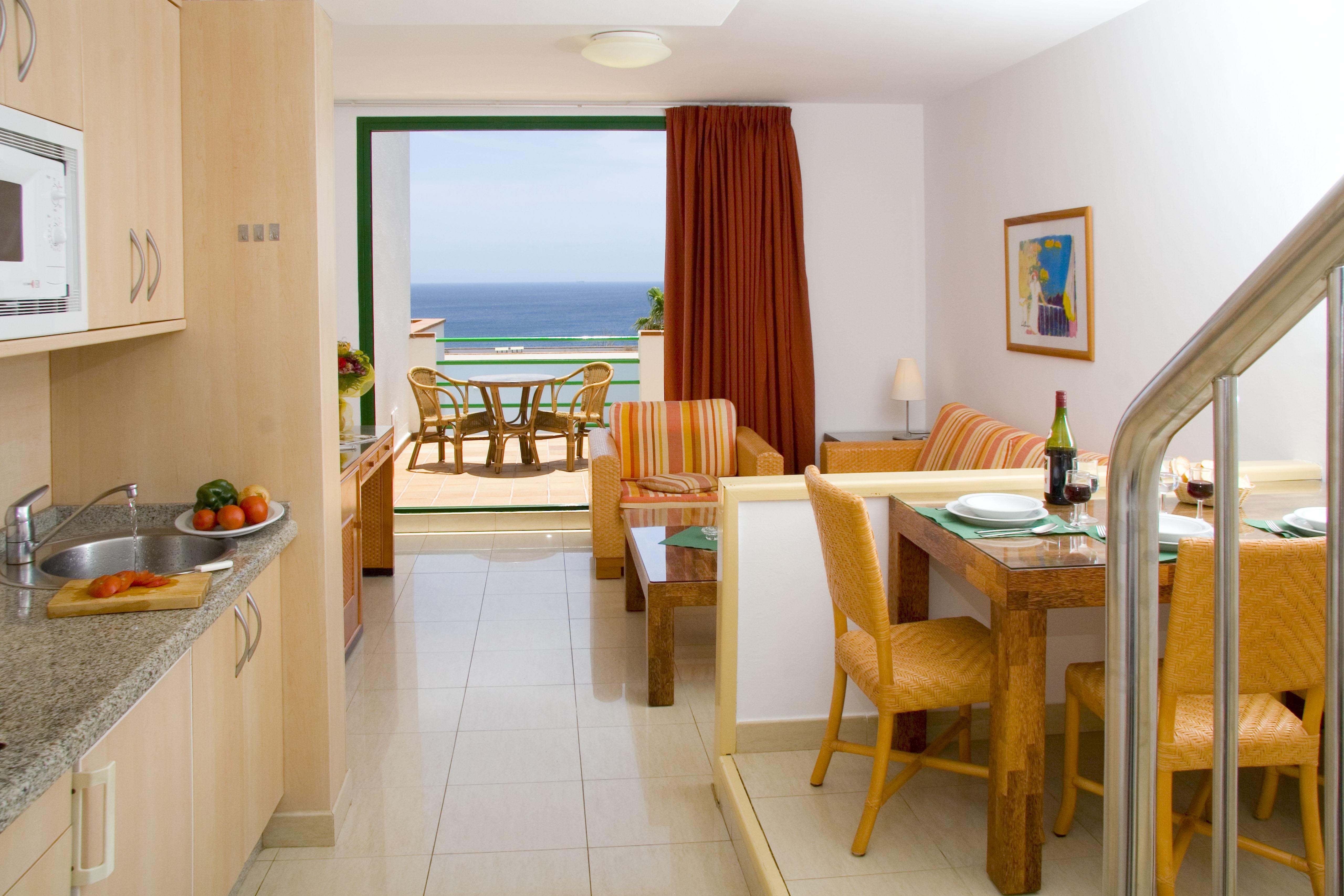 Aparthotel Esquinzo Y Monte Del Mar Playa De Esquinzo Exteriör bild