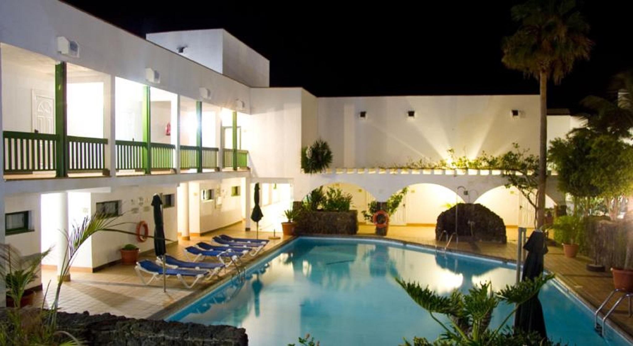 Aparthotel Esquinzo Y Monte Del Mar Playa De Esquinzo Exteriör bild