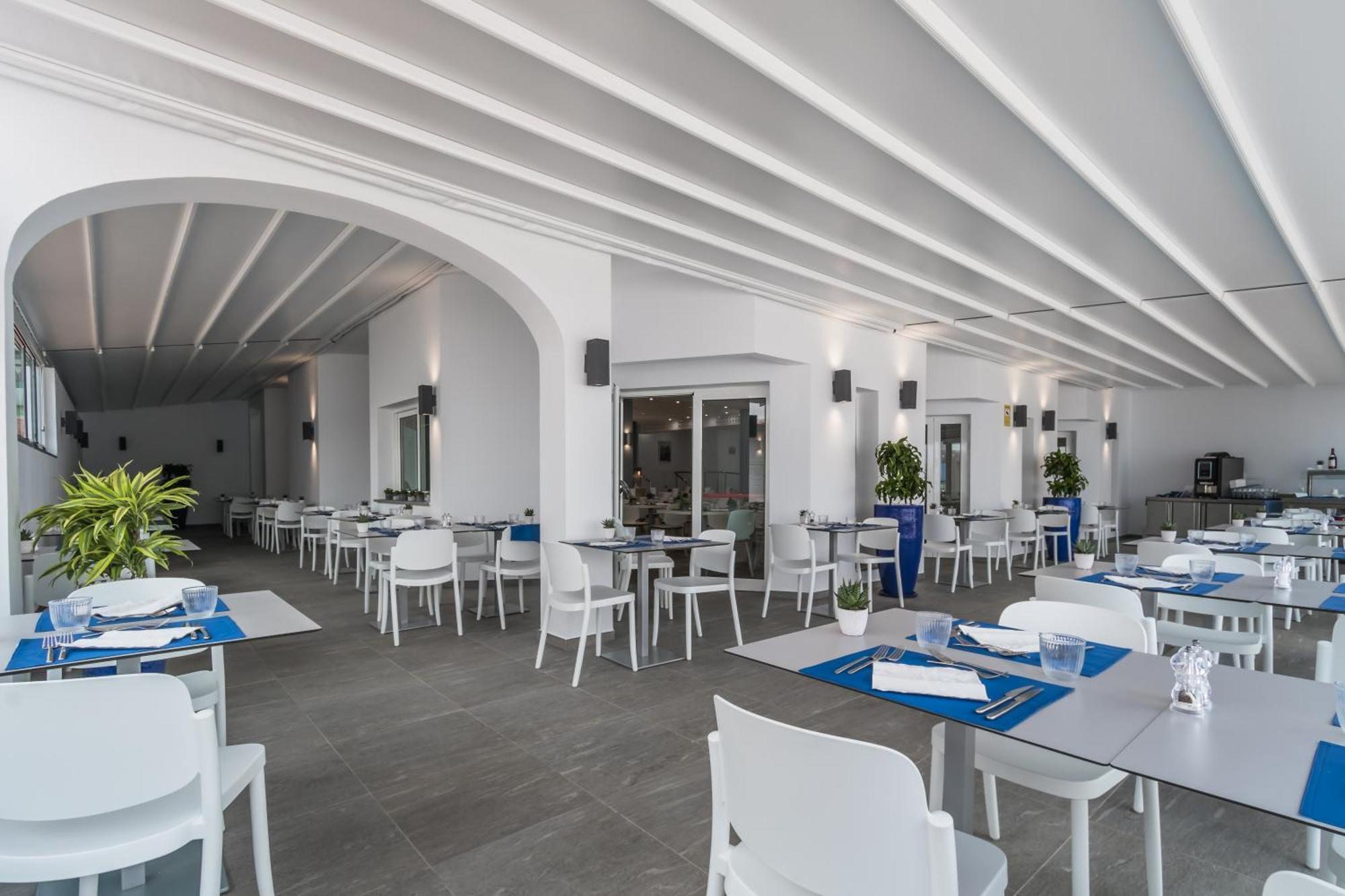 Aparthotel Esquinzo Y Monte Del Mar Playa De Esquinzo Exteriör bild